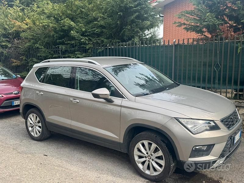 Usata Seat Ateca 150 CV (110 kW) 2017 Grigio SUV