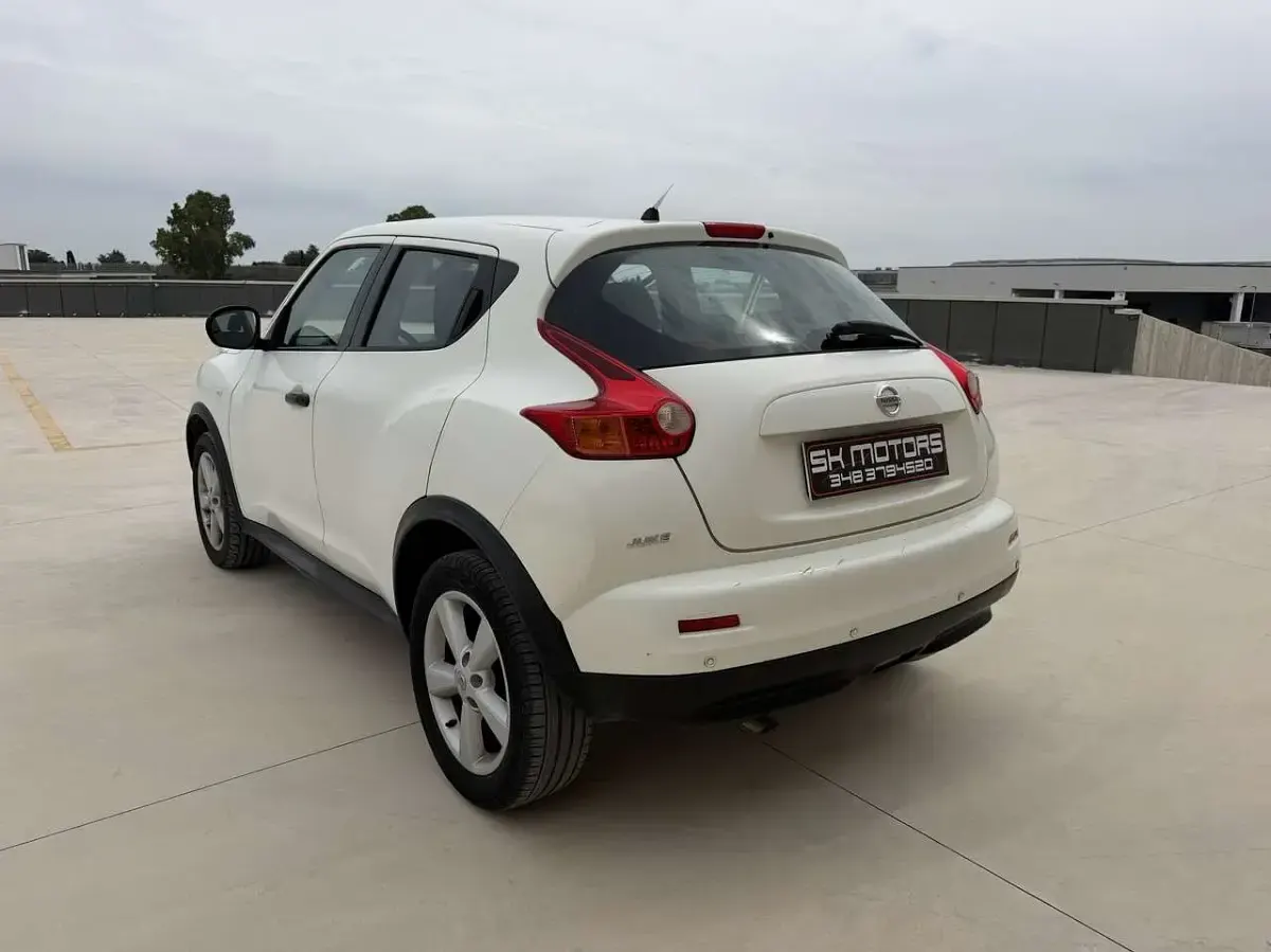Usata Nissan Juke Tekna 117 CV (86 kW) 2012 Bianco SUV