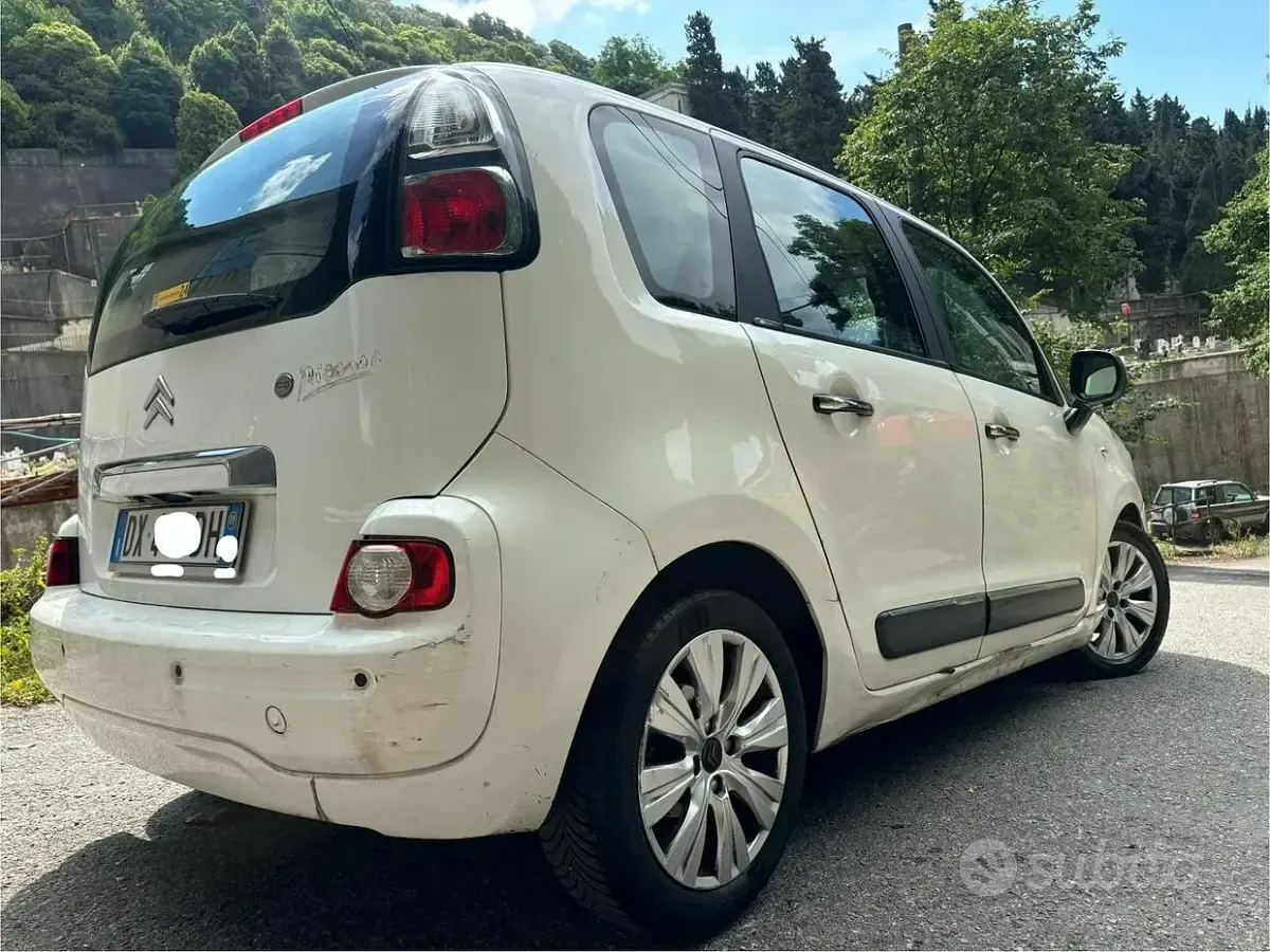 Usata Citroën C3 Picasso Exclusive 109 CV (80 kW) 2009 Bianco Monovolume