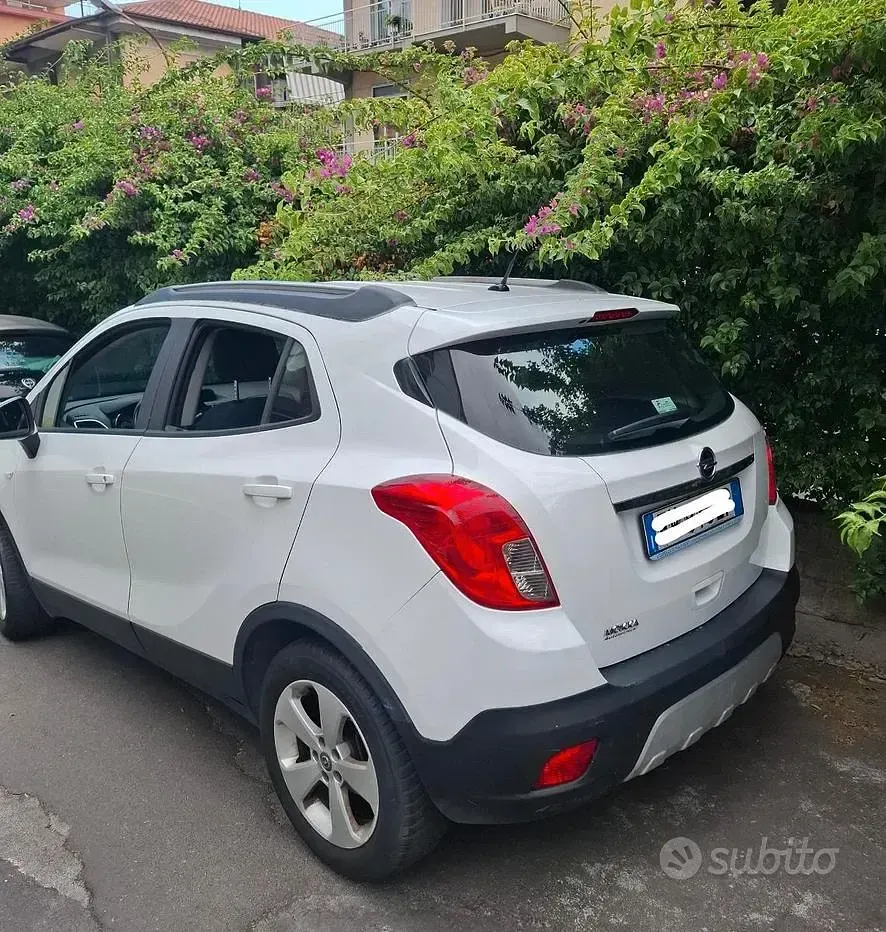 Usata Opel Mokka 136 CV (100 kW) 2015 Bianco SUV
