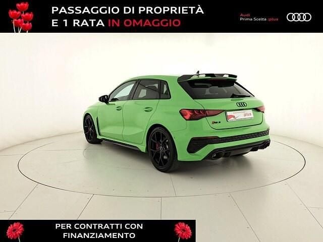 Usata Audi RS3 Sportback Ambiente 400 CV (294 kW) 2024 Verde kyalami Utilitaria