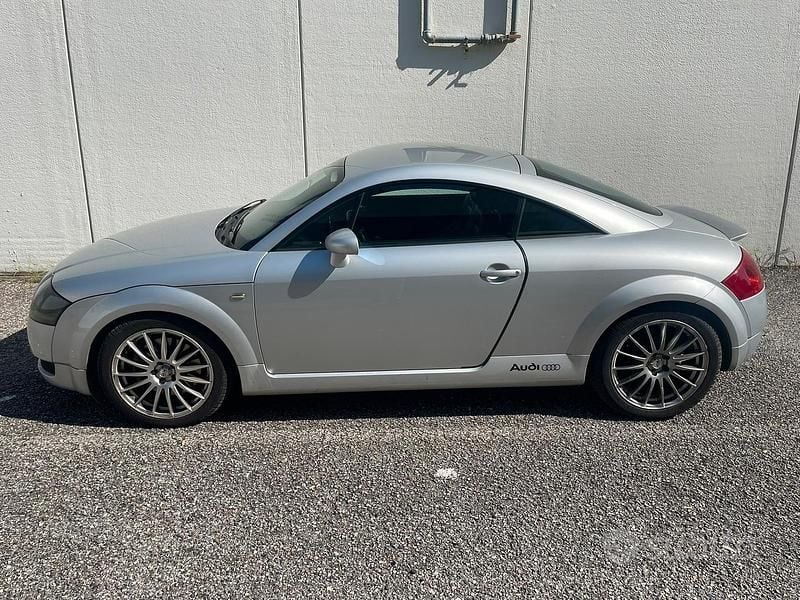 Usata Audi TT 180 CV (132 kW) 1999 Coupé