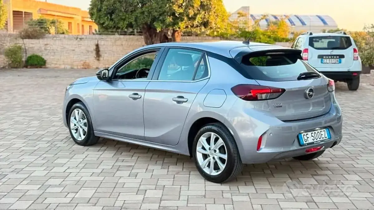Usata Opel Corsa Elegance 75 CV (55 kW) 2021 Grigio Utilitaria