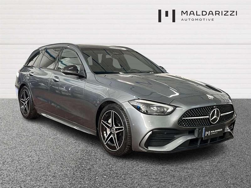 Usata Mercedes C220 AMG Line Premium Plus 197 CV (144 kW) 2024 Grigio Station wagon