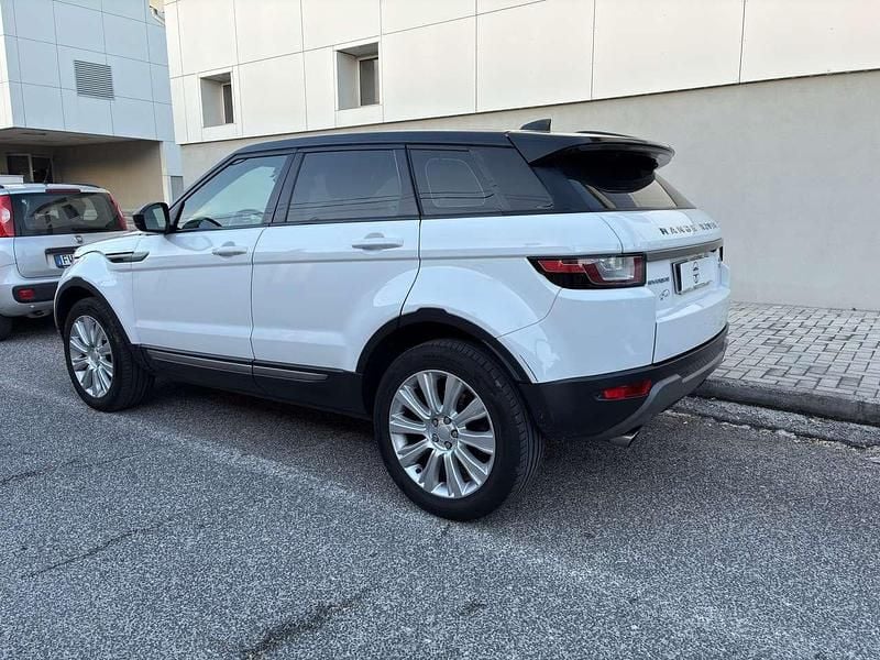 Usata Land Rover Range Rover evoque SE 150 CV (110 kW) 2017 Bianco SUV
