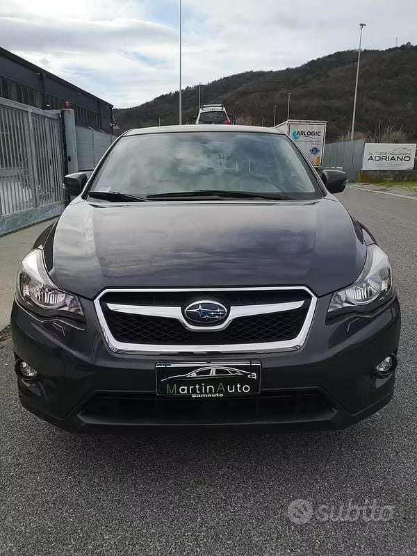 Usata Subaru XV 147 CV (108 kW) 2015 Grigio SUV
