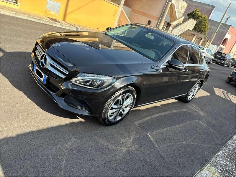 Usata Mercedes C220 170 CV (125 kW) 2017 Nero Berlina