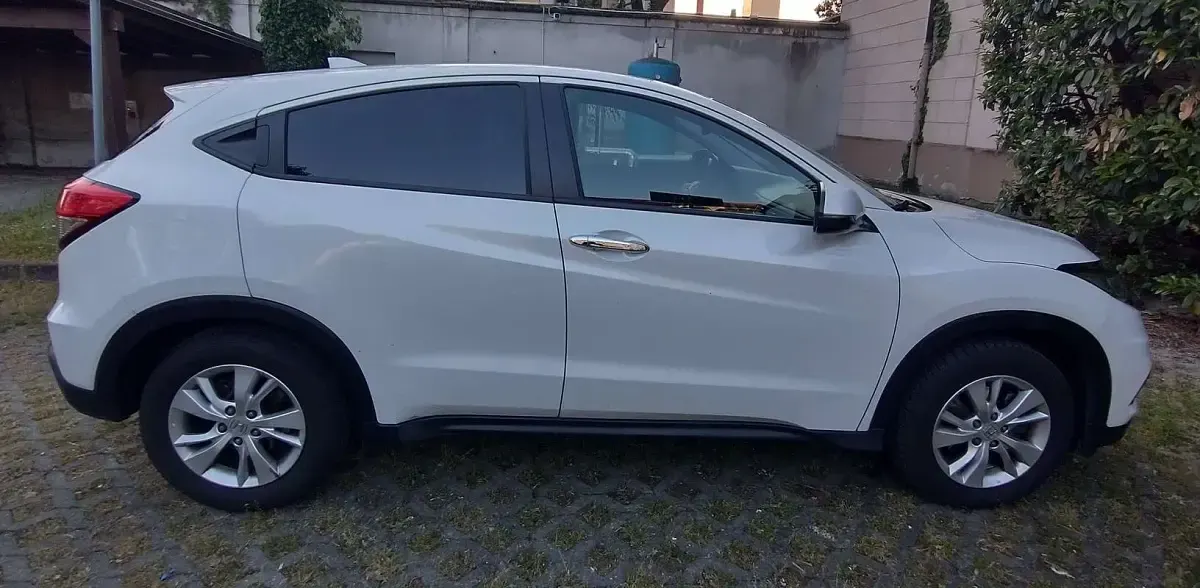 Usata Honda HR-V Elegance 120 CV (88 kW) 2020 Bianco SUV