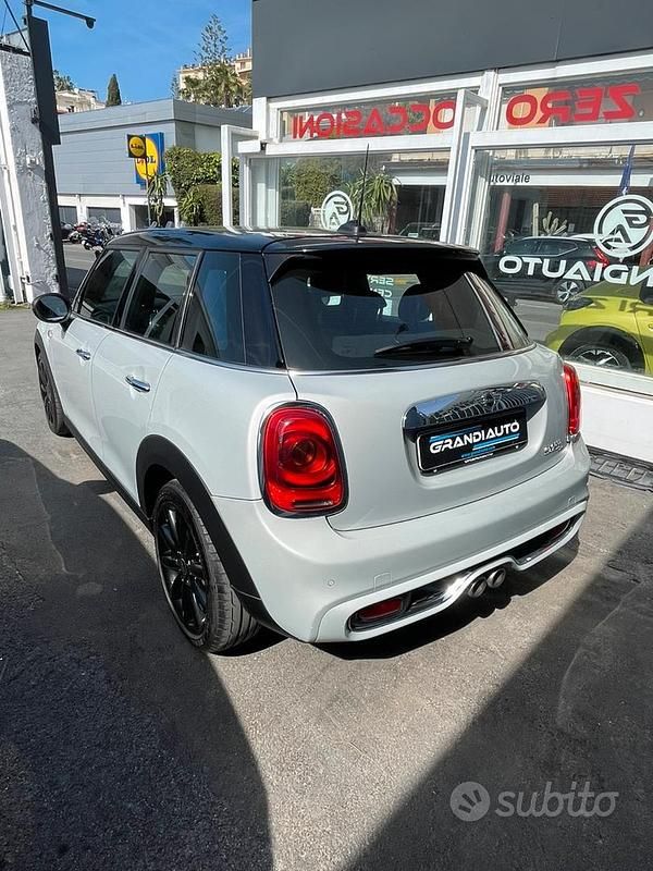 Usata Mini Cooper S Hype 190 CV (139 kW) 2018 Grigio Utilitaria