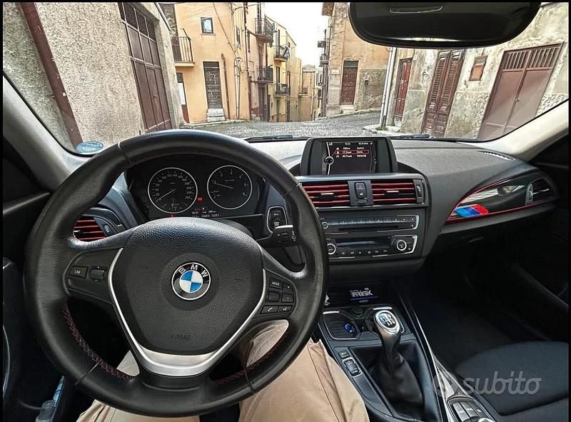 Usata BMW 118 Sport Line 143 CV (105 kW) 2012 Utilitaria