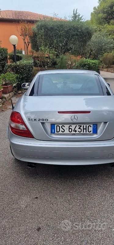 Usata Mercedes SLK200 2007 Grigio Cabrio