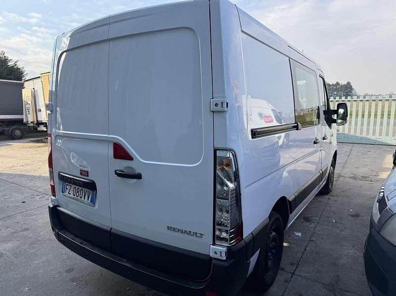 Usata Renault Master 150 CV (110 kW) 2019 Bianco Furgone