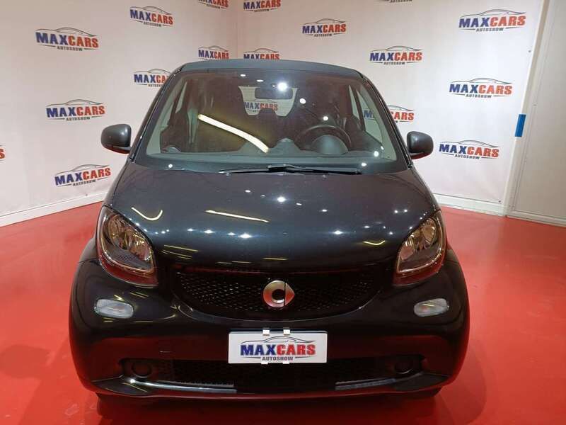 Nero Usata 2019 Smart ForTwo Coupé Passion Coupé | 12.250 € (Buon prezzo) - Immagine 1/4