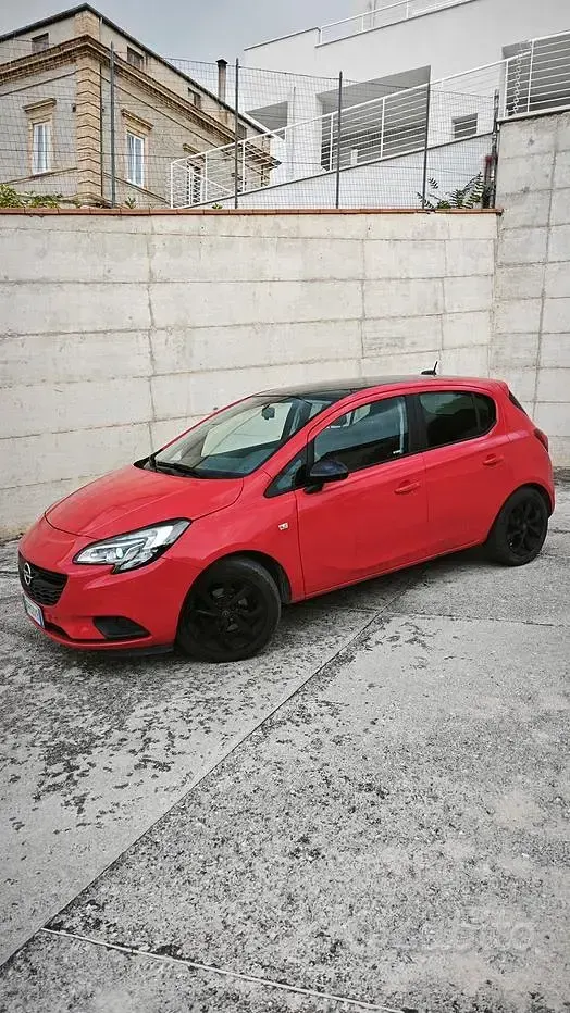 Usata Opel Corsa 90 CV (66 kW) 2017 Rosso Utilitaria