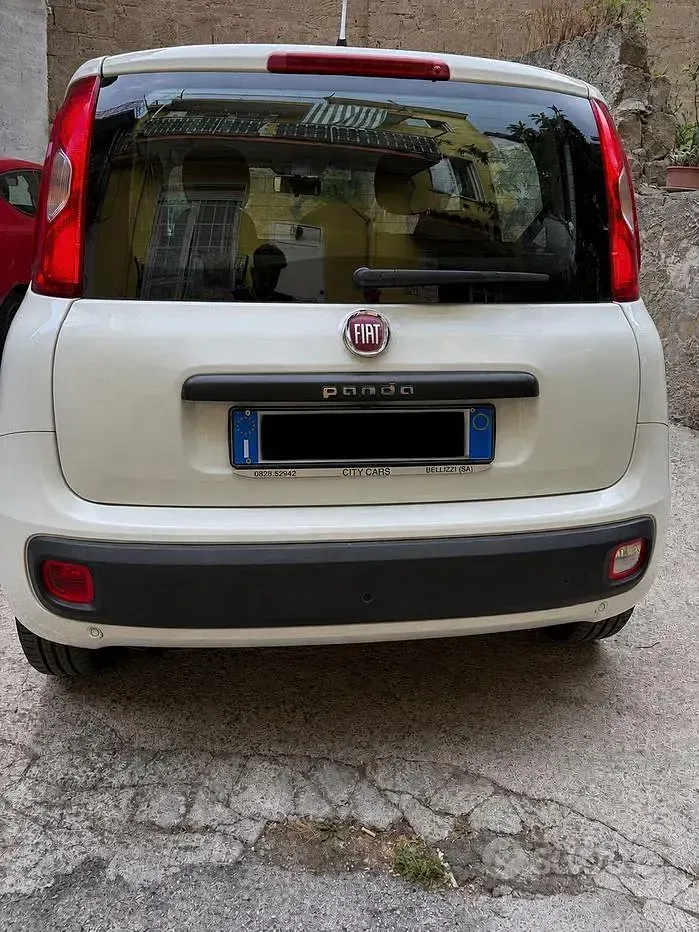 Usata Fiat Panda Lounge 95 CV (69 kW) 2016 Bianco Utilitaria