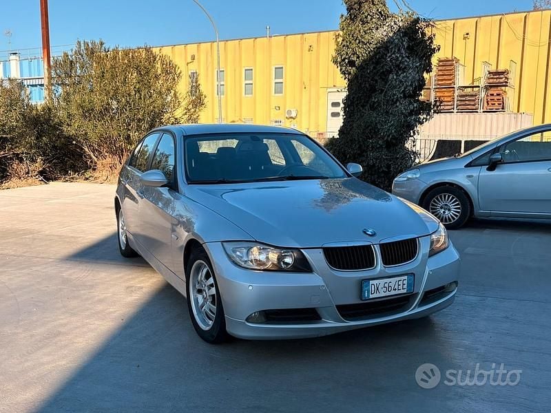 Usata BMW 320 M Sport 222 CV (163 kW) 2007 Grigio Berlina