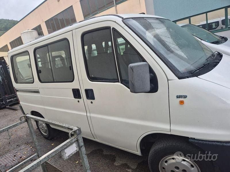 Usata Fiat Ducato 84 CV (61 kW) 1996 Bianco Furgone