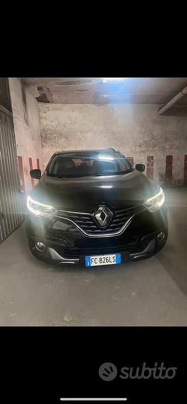 Nero Usata 2016 Renault Kadjar SUV | 11.000 € (Cara) - Immagine 1/4