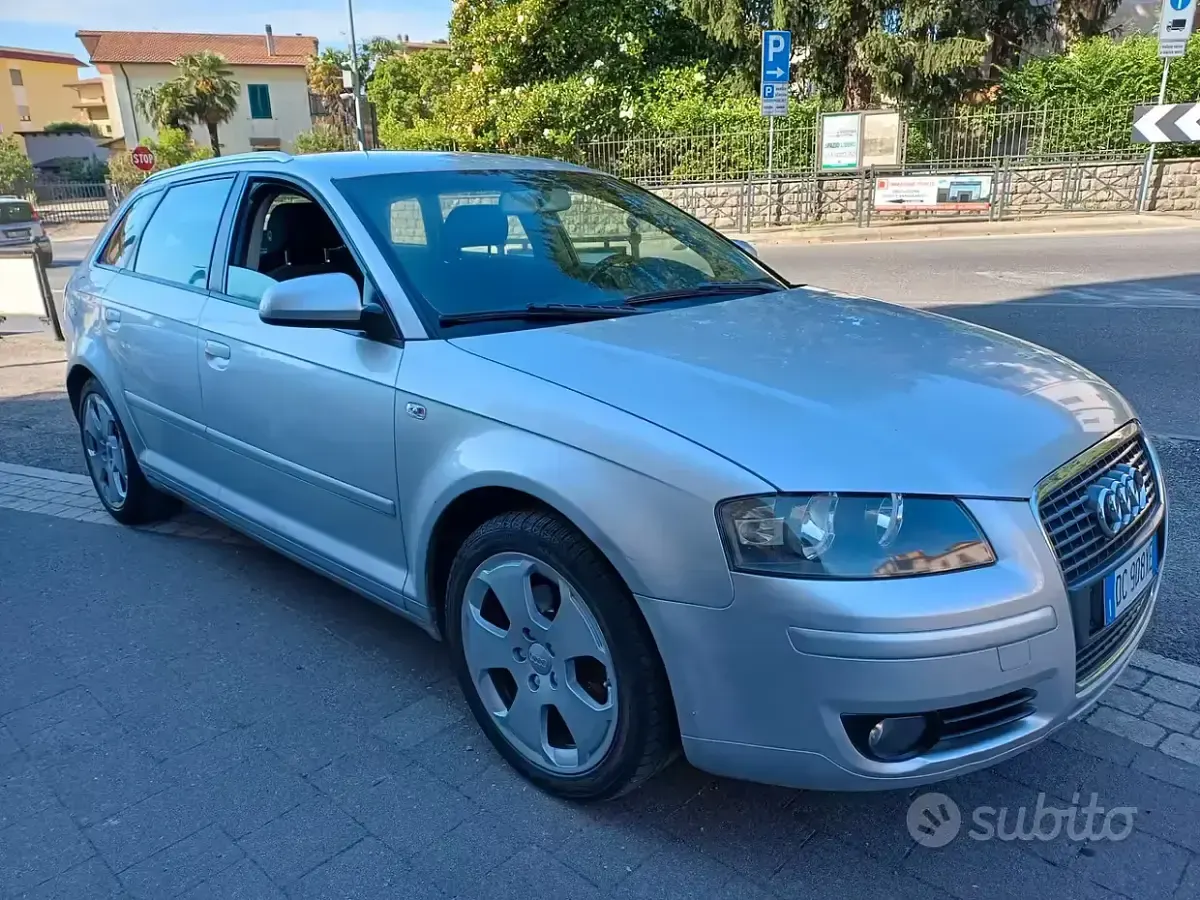 Usata Audi A3 Ambition 140 CV (102 kW) 2005 Grigio Utilitaria