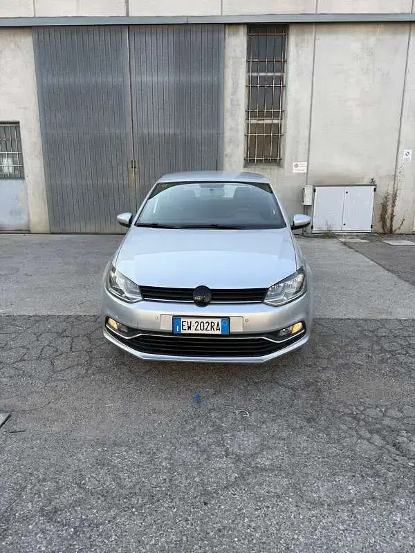 Usata VW Polo Comfortline 90 CV (66 kW) 2014 Bluazzurro Berlina