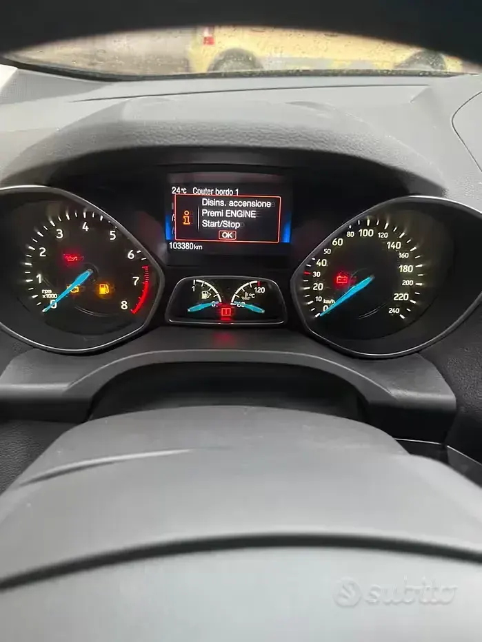 Usata Ford C-MAX 125 CV (91 kW) 2016 Grigio Monovolume