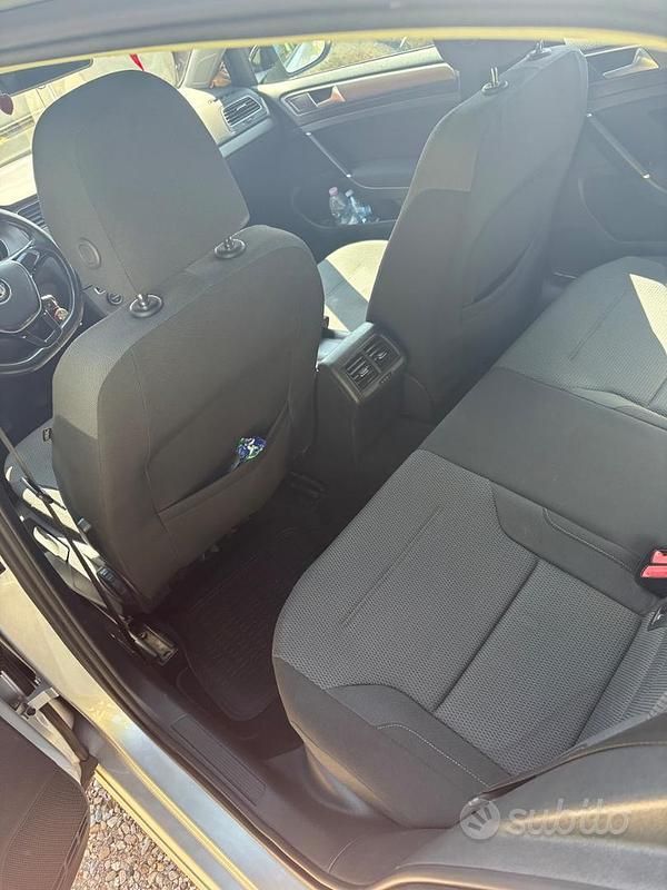 Usata VW Golf VII 105 CV (77 kW) 2013 Grigio Berlina