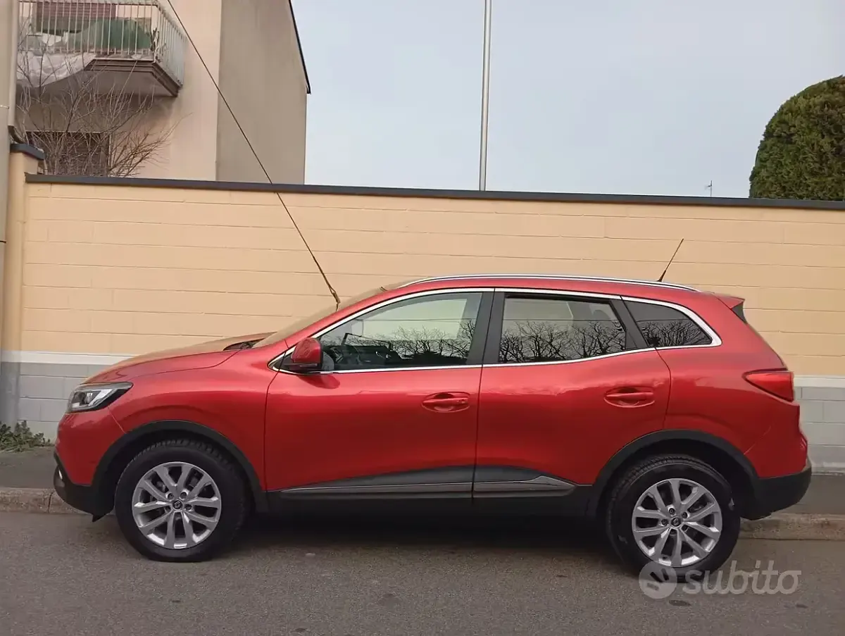 Usata Renault Kadjar Zen 131 CV (96 kW) 2016 Rosso SUV