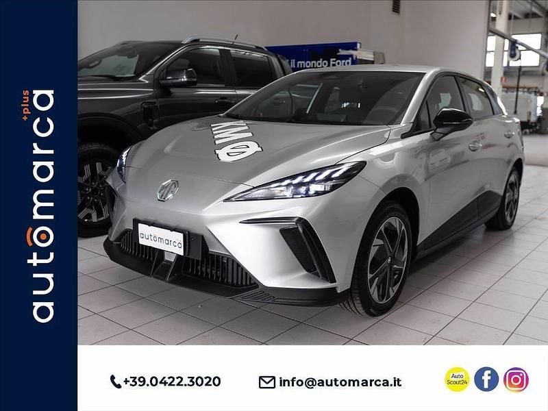 Grigio metallizzato Nuova 2025 MG MG4 EV Due volumi | 23.500 € (Buon prezzo) - Immagine 1/4