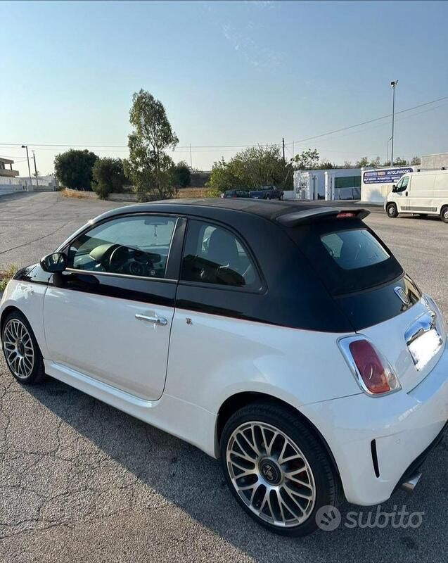 Usata Abarth 500C 180 CV (132 kW) 2014 Bianco Cabrio
