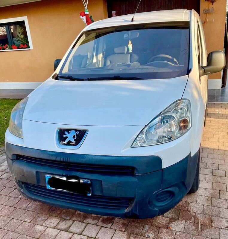 Bianco Usata 2008 Peugeot Partner Monovolume | 3399 € (Cara) - Immagine 1/4
