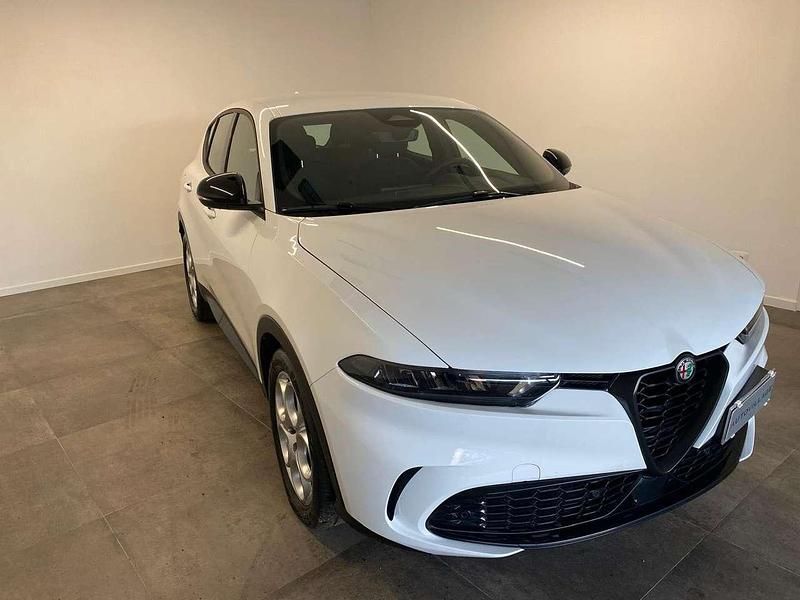 Usata Alfa Romeo Tonale Sprint 131 CV (96 kW) 2023 Bianco alfa pastello SUV