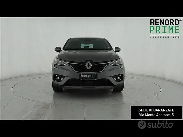 Usata Renault Arkana Techno 145 CV (106 kW) 2023 Grigio scuro SUV