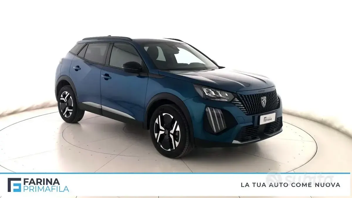 Usata Peugeot 2008 Allure 101 CV (74 kW) 2025 Blu SUV
