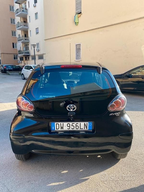 Usata Toyota Aygo 2009 Nero Utilitaria