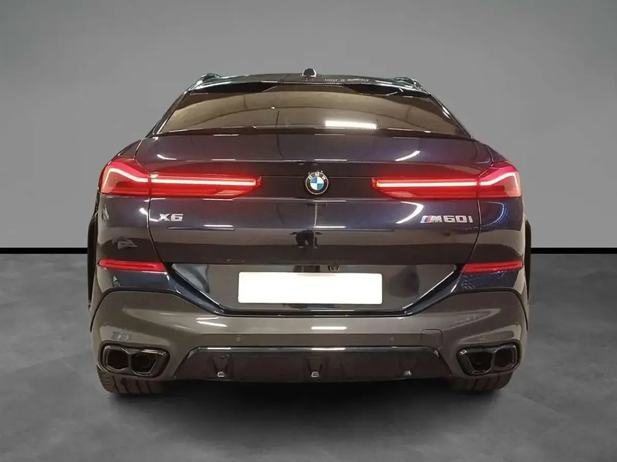 Usata BMW X5 M M Sport 530 CV (389 kW) 2023 Carbon black metallizzato SUV