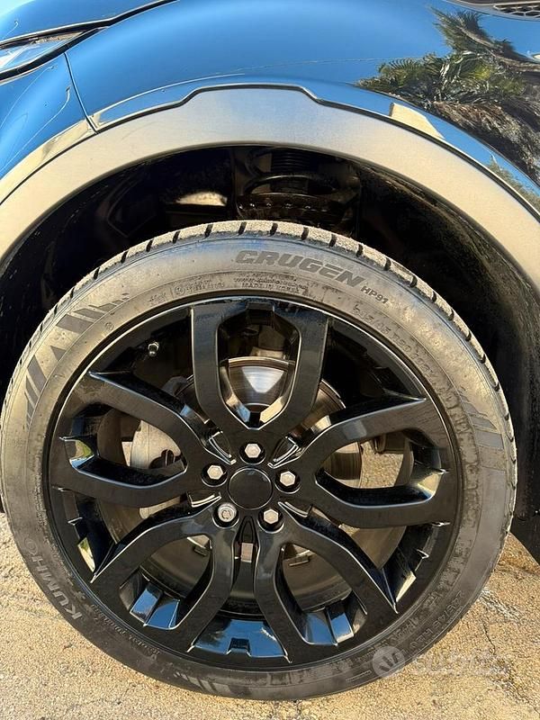 Usata Land Rover Range Rover evoque Dynamic 180 CV (132 kW) 2017 Nero SUV