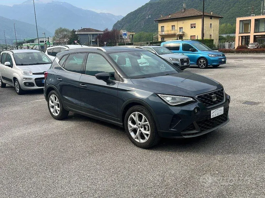 Usata Seat Arona FR 95 CV (69 kW) 2024 Antracite SUV