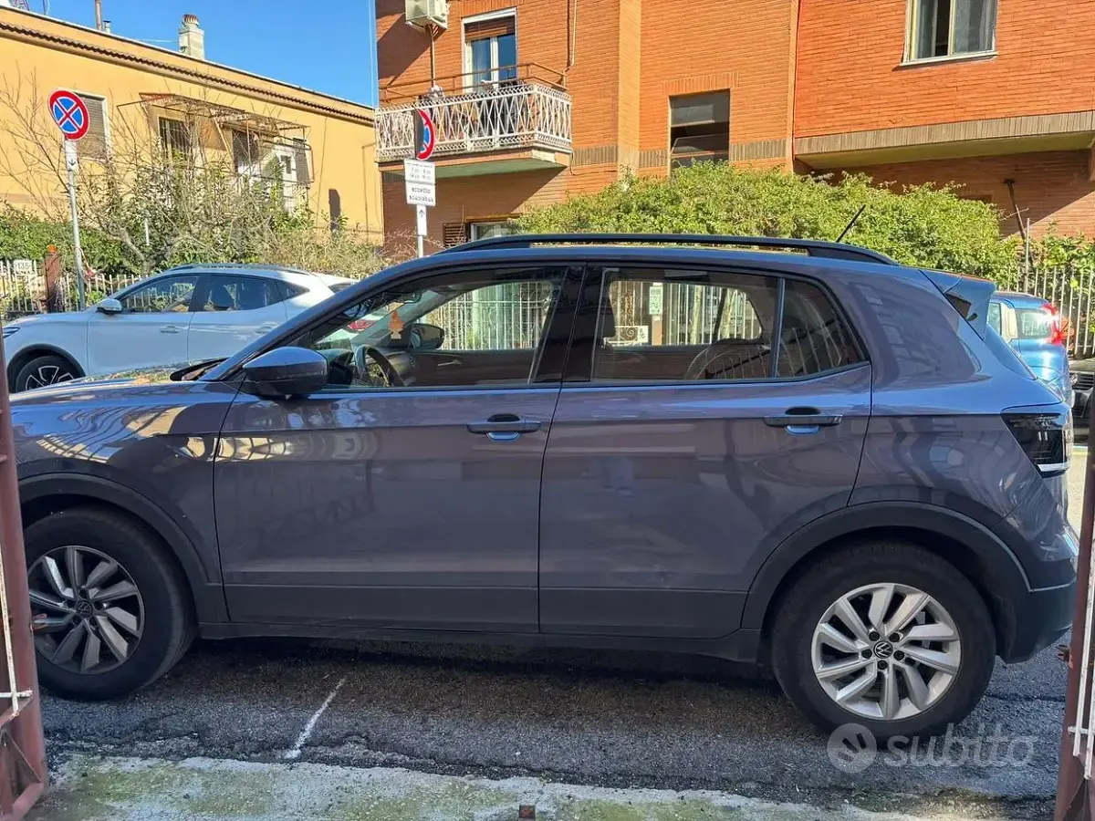 Usata VW T-Cross Style 110 CV (80 kW) 2023 Grigio SUV