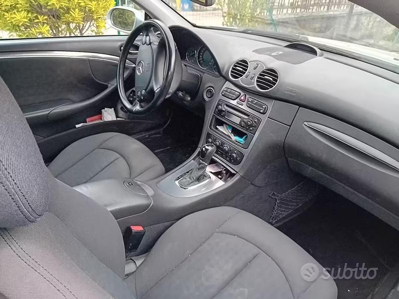Occasion Mercedes CLK200 163 ch (119 kW) 2003 Gris Coupé