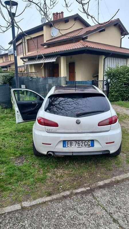 Usata Alfa Romeo 147 105 CV (77 kW) 2010 Utilitaria