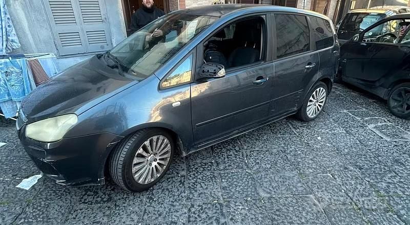 Usata Ford C-MAX 2011 Blu Monovolume