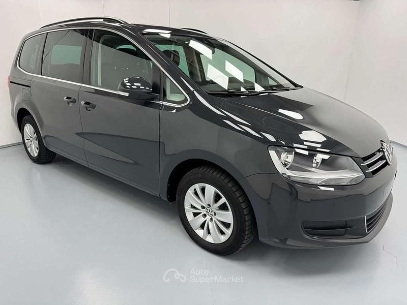 Grigio urano Usata 2022 VW Sharan Monovolume | 34.900 € - Immagine 1/4