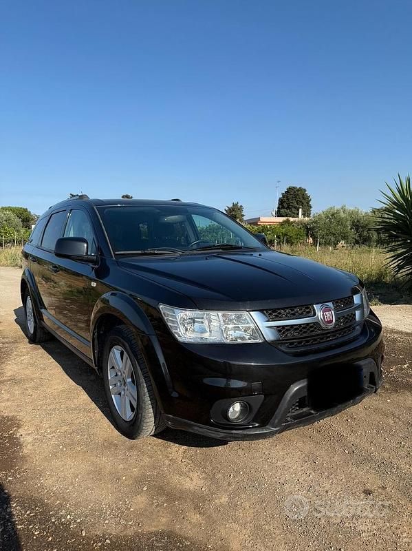 Usata Fiat Freemont Lounge 170 CV (125 kW) 2013 Nero SUV