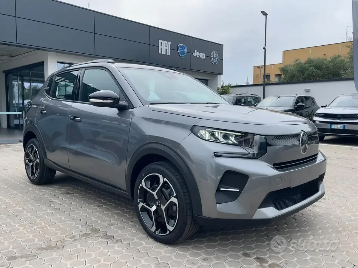 Neu Citroën C3 100 PS (73 kW) 2026 Grau SUV