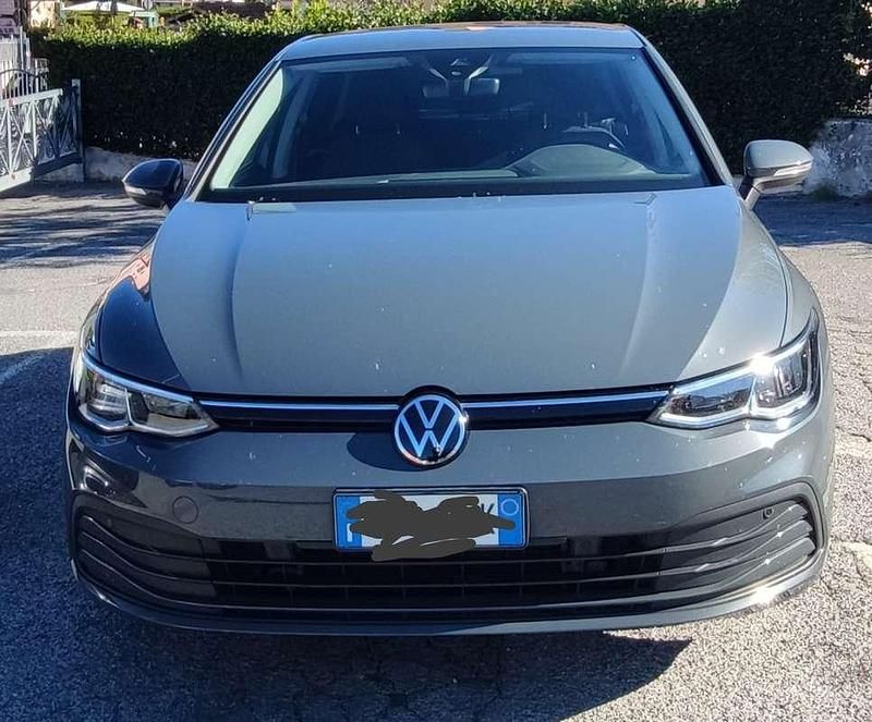 Usata VW Golf VIII 110 CV (80 kW) 2022 Grigio Berlina