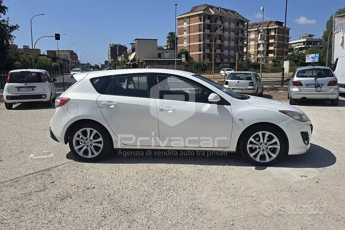 Usata Mazda 3 Active 116 CV (85 kW) 2011 Bianco Utilitaria