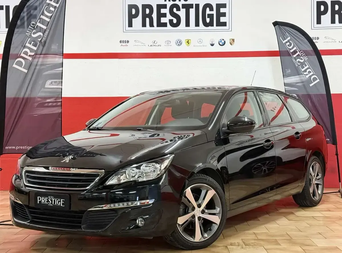Usata Peugeot 308 SW Allure 120 CV (88 kW) 2017 Nero Station wagon