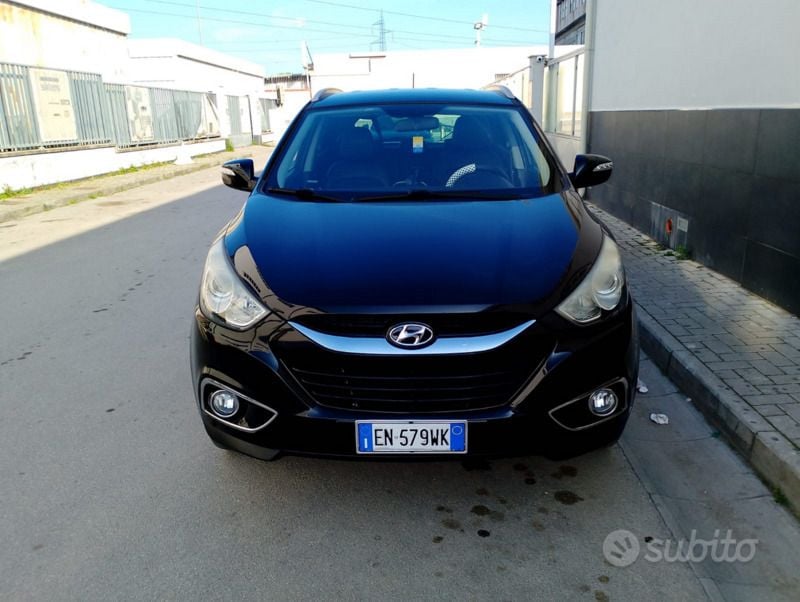 Nero Usata 2012 Hyundai ix35 SUV | 6500 € (Ottimo prezzo) - Immagine 1/4
