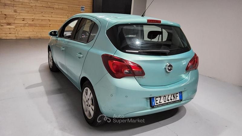 Usata Opel Corsa 95 CV (69 kW) 2015 Verde Utilitaria