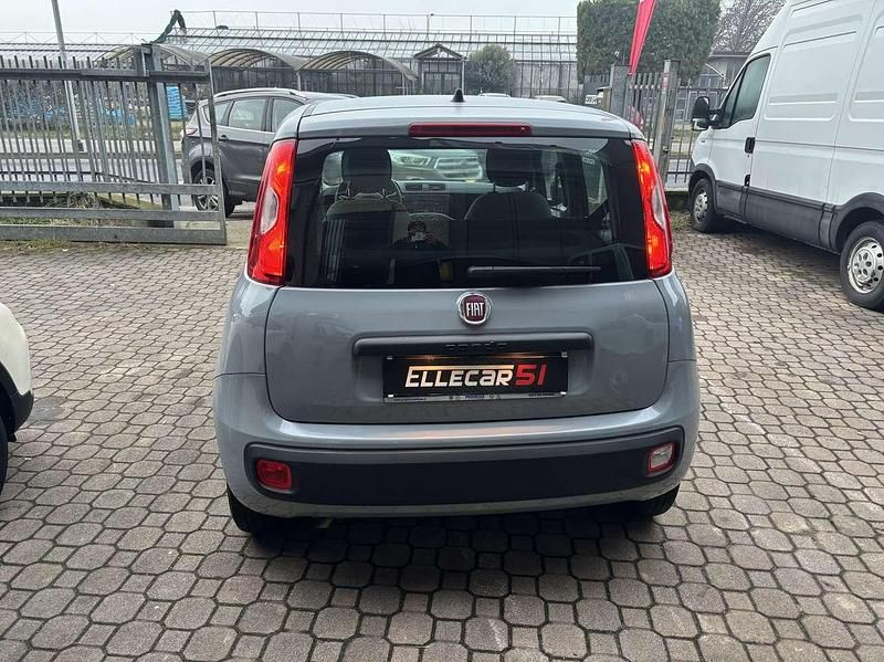 Usata Fiat Panda Easy 94 CV (69 kW) 2022 Argento Utilitaria